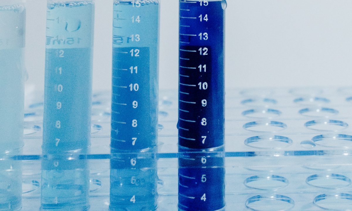 疑似肝硬化导致的多凝血因子缺乏